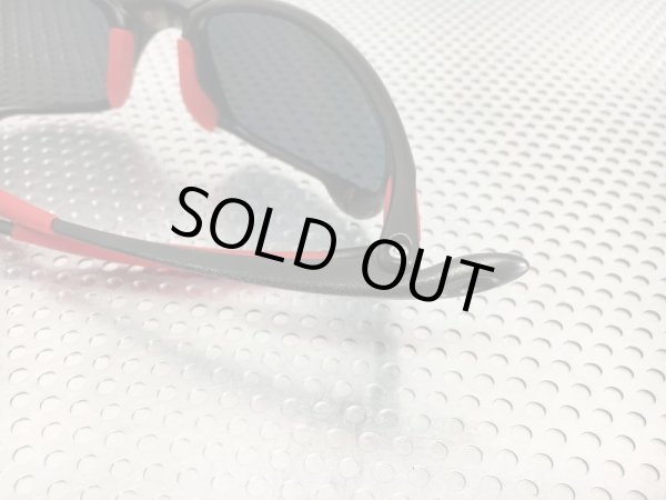 画像8: ジュリエット　カーボン　レッドミラーレンズ＆レッドラバーパーツ (8)