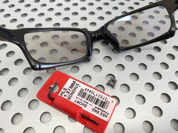 画像8: X-SQUARED ノーズブリッジ用　連結ラバーパーツ　ダークグレー　硬度８０　 (8)