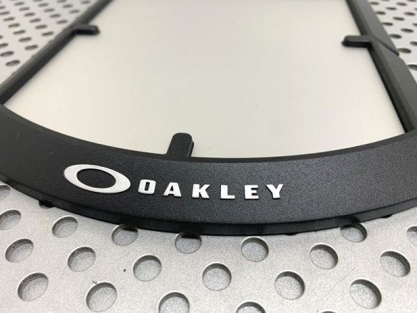 画像2: OAKLEY ディスプレイ　プレート (2)