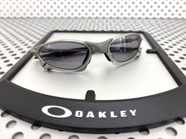 画像15: ペニー NXT®調光レンズ デイナイト (15)